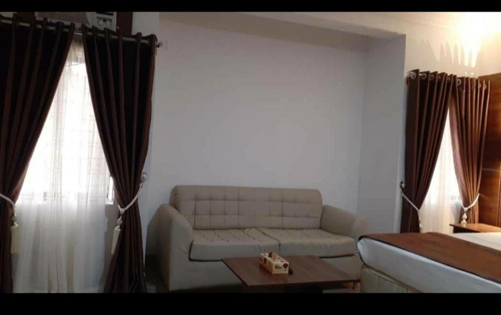 Presken Hotel K-One Place Lagos Kültér fotó