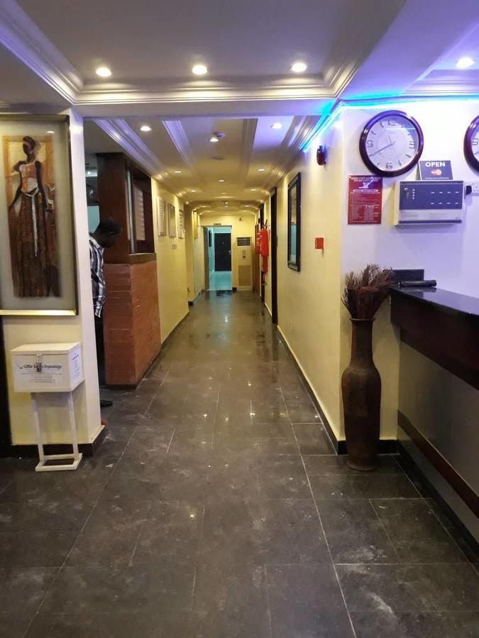 Presken Hotel K-One Place Lagos Kültér fotó