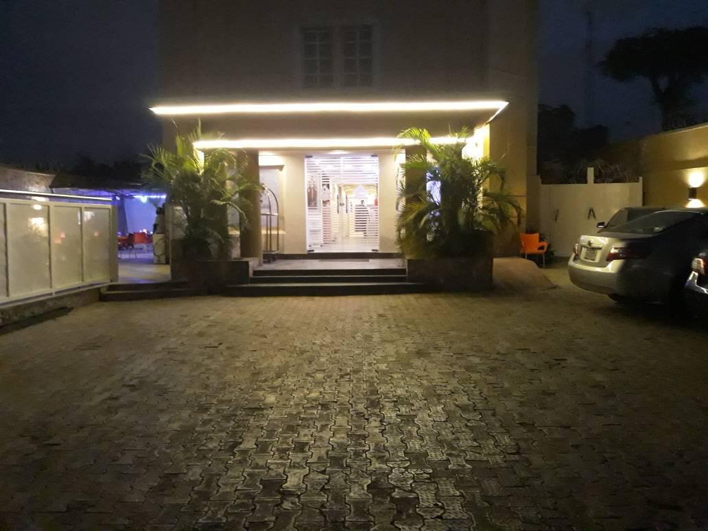 Presken Hotel K-One Place Lagos Kültér fotó